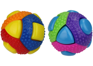 THEO 8 SQUEAKER TPR BALL - 3"